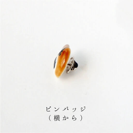 Ihoshiro Sparrow Pin Badge