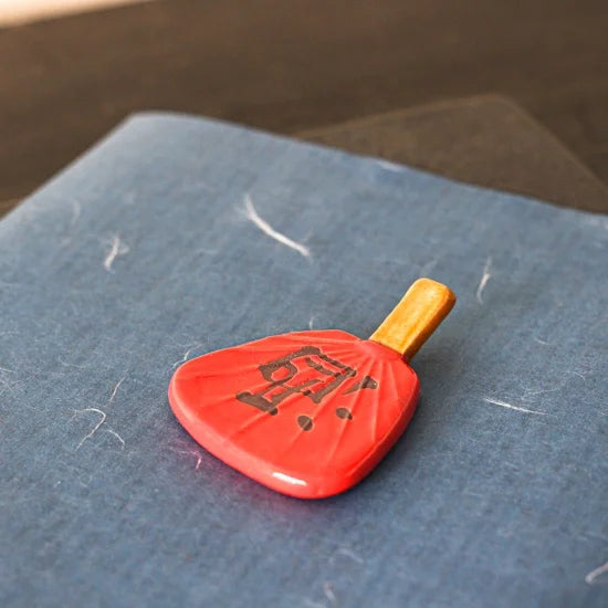 Ihoshiro Uchiwa Sake Fan Chopstick Rest