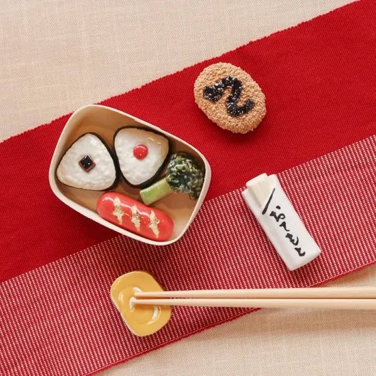 Ihoshiro Umeboshi Onigiri Chopstick Rest