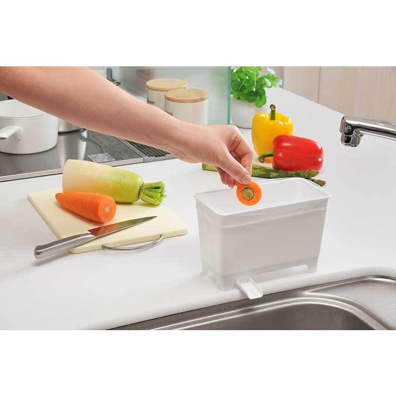 Inomata Kitchen Waste Drainage Bucket