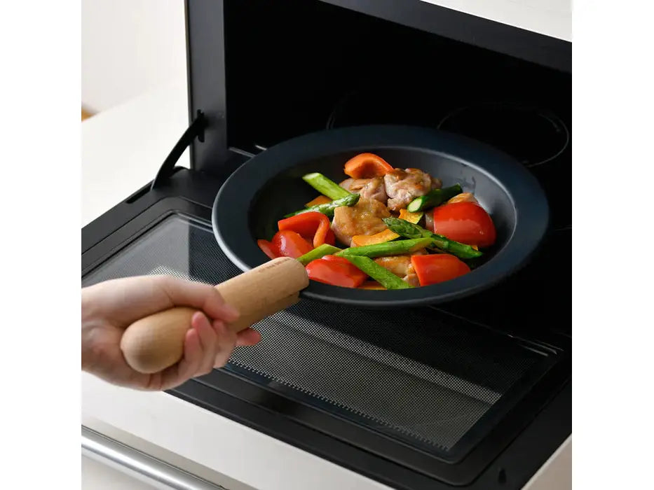 JIU Frying Pan M with Beech Handle