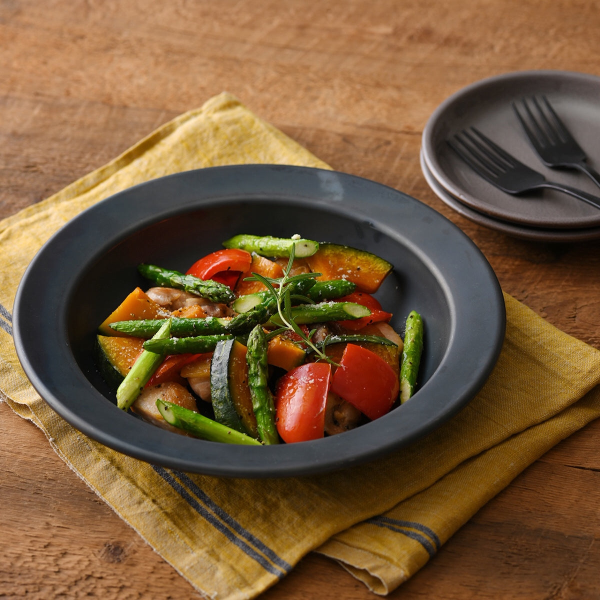 JIU Frying Pan S with Beech Handle