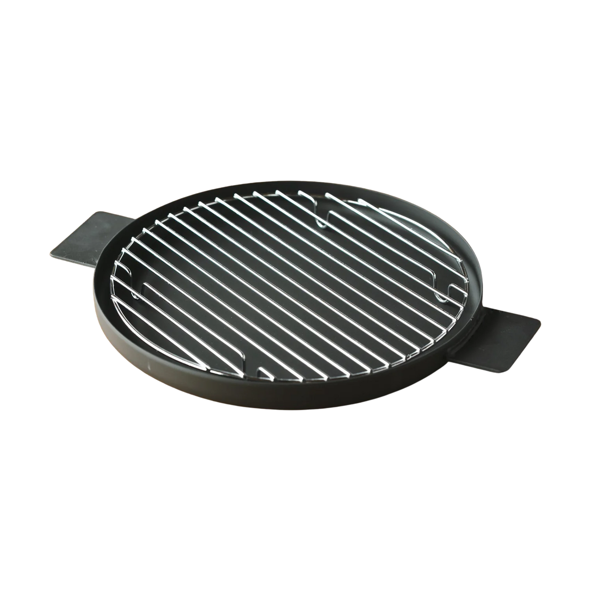 Black iron deep frying pot lid with silver wire rack draining net