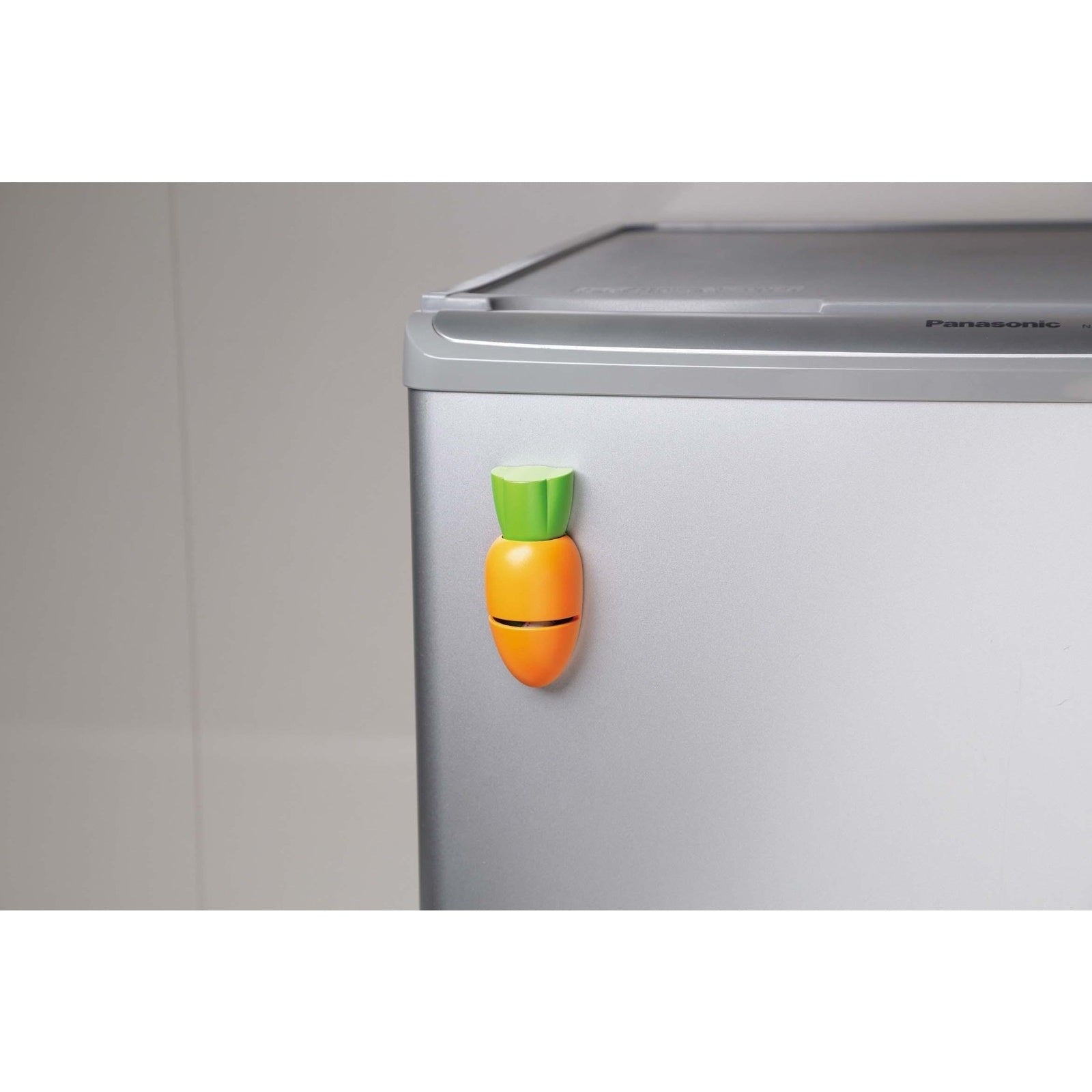 Kai Carrot Magnetic Knife Sharpener