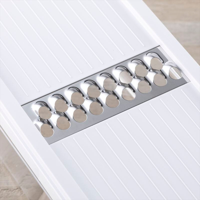 Kai Compact 4_in_1 Kitchen Tool Set