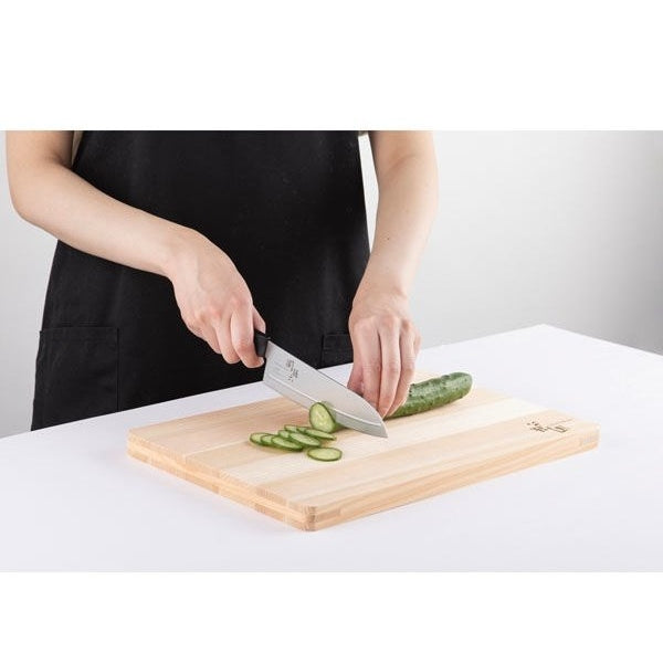 Kai Seki Magoroku Shironezu Santoku Knife