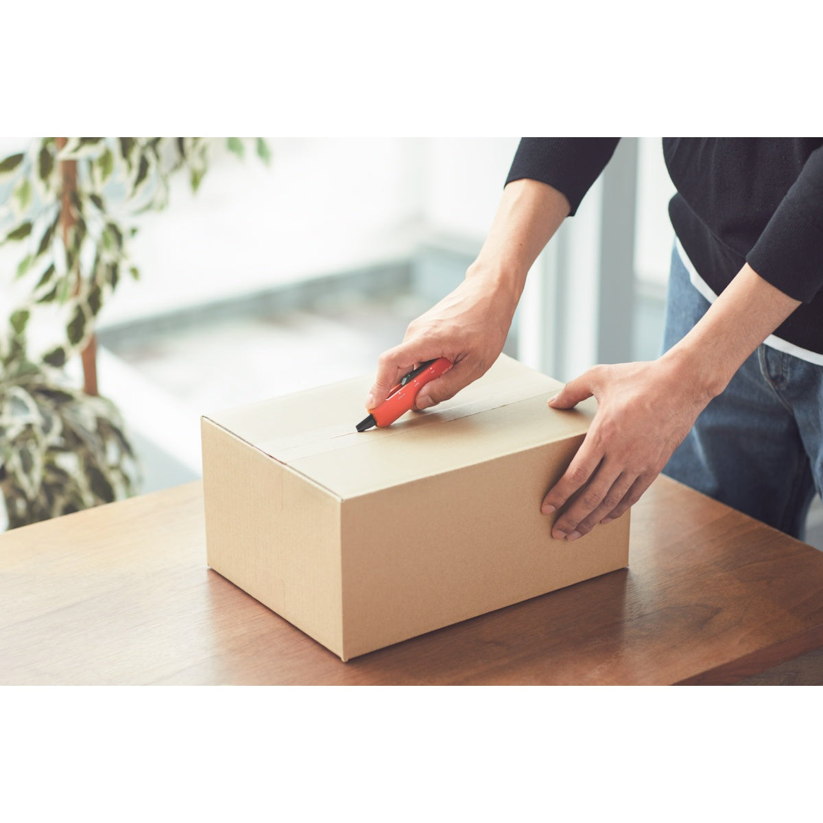 Kokuyo Hako-Ake 2Way Portable Cutter Scissor - Titanium Blade - Orange