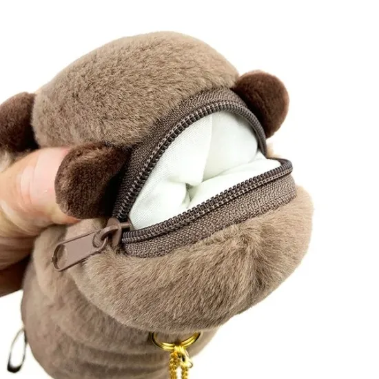 Kubinekko Animal Card Pass Pouch - Otter