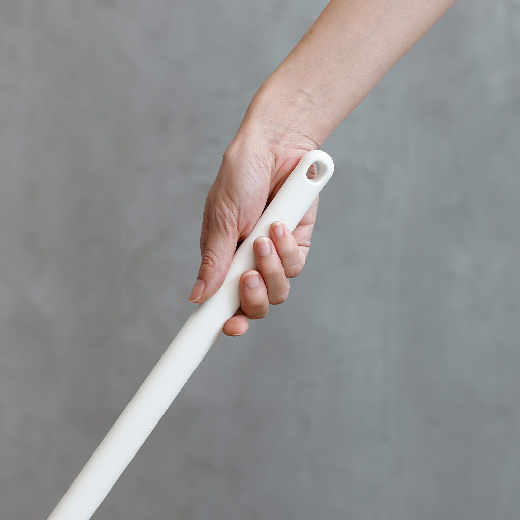 Marna Slim Self-Standing Broom and Dustpan