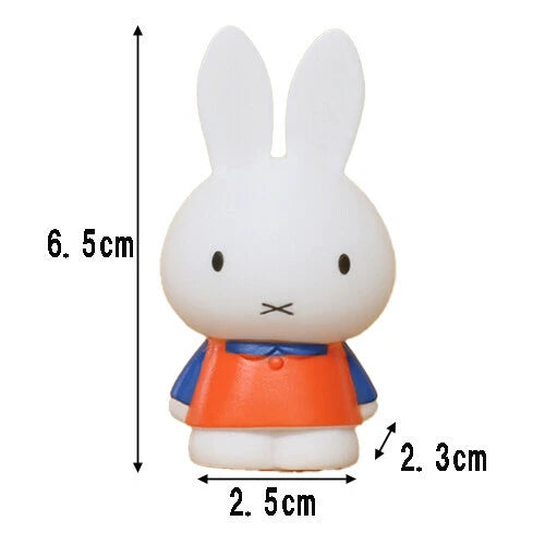 Miffy Figurine Finger Puppet - Miffy in the Field