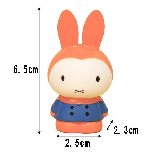 Miffy Figurine Finger Puppet - Snowy Day Miffy
