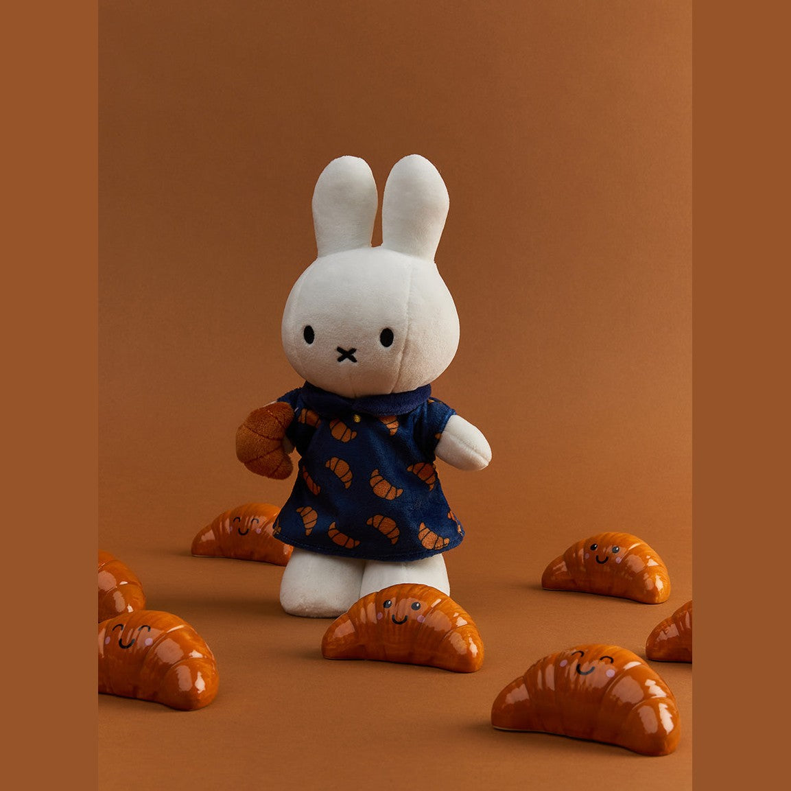 Miffy Standing Croissant Dress - 24 cm - 9.5"