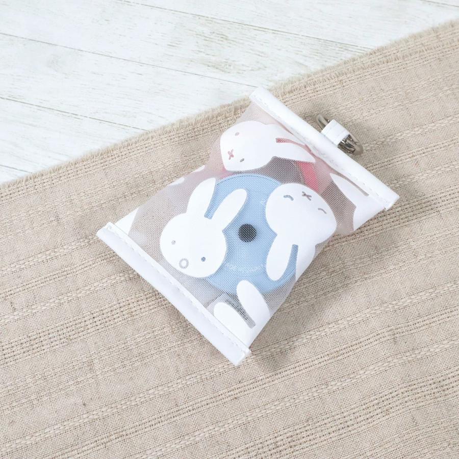 Miffy White Series Pouch A With Carabiner
