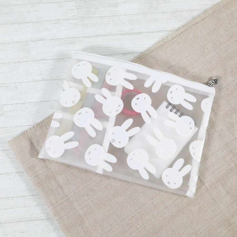 Miffy White Series Stationery Case A