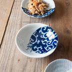 Minoru Someneko Cat Shallow Bowl 16.5D Karakusa