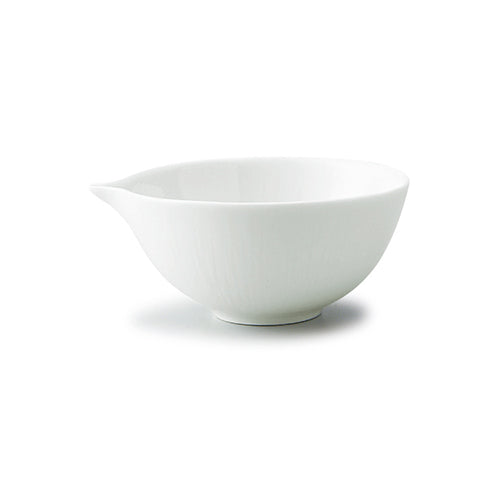 Miyama Crease Small Bowl w/Spout 13.5 x 12.5 - White