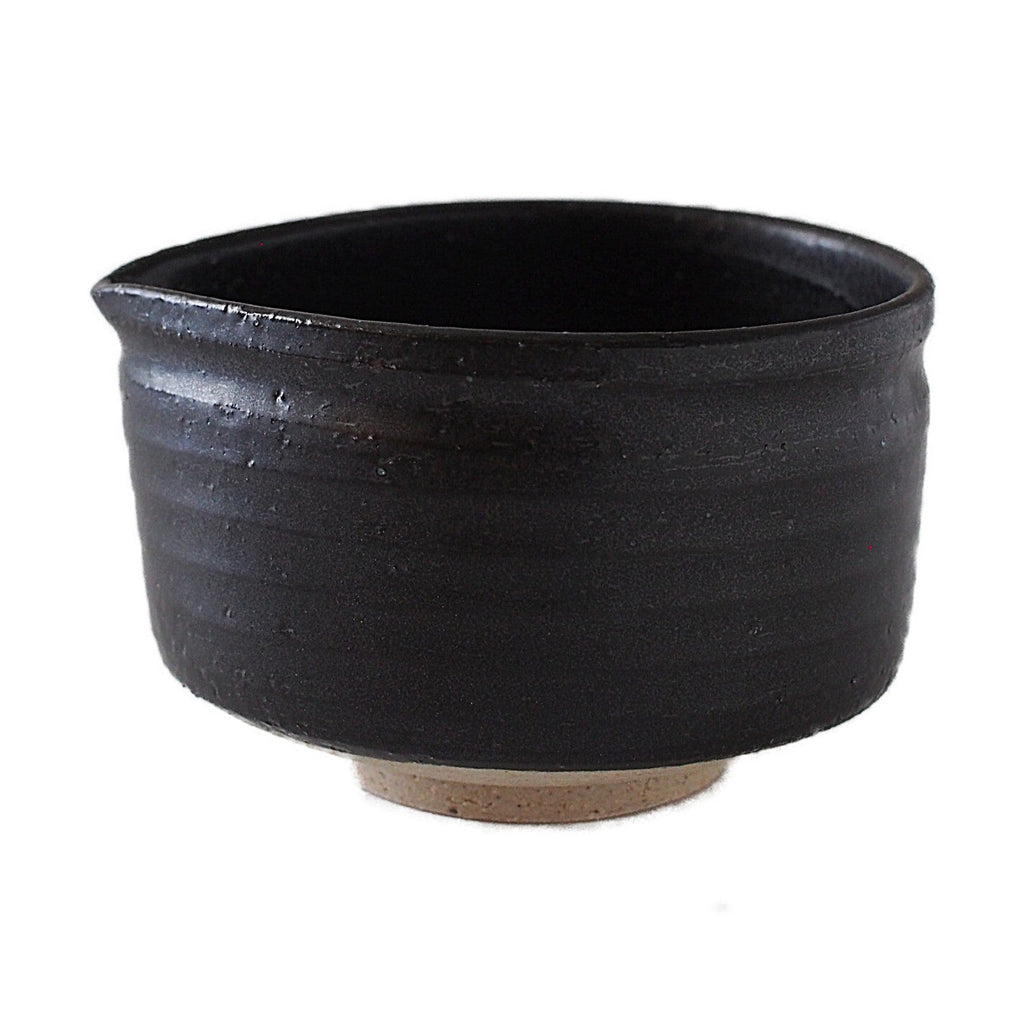 Pure Black Matcha Bowl with Spout