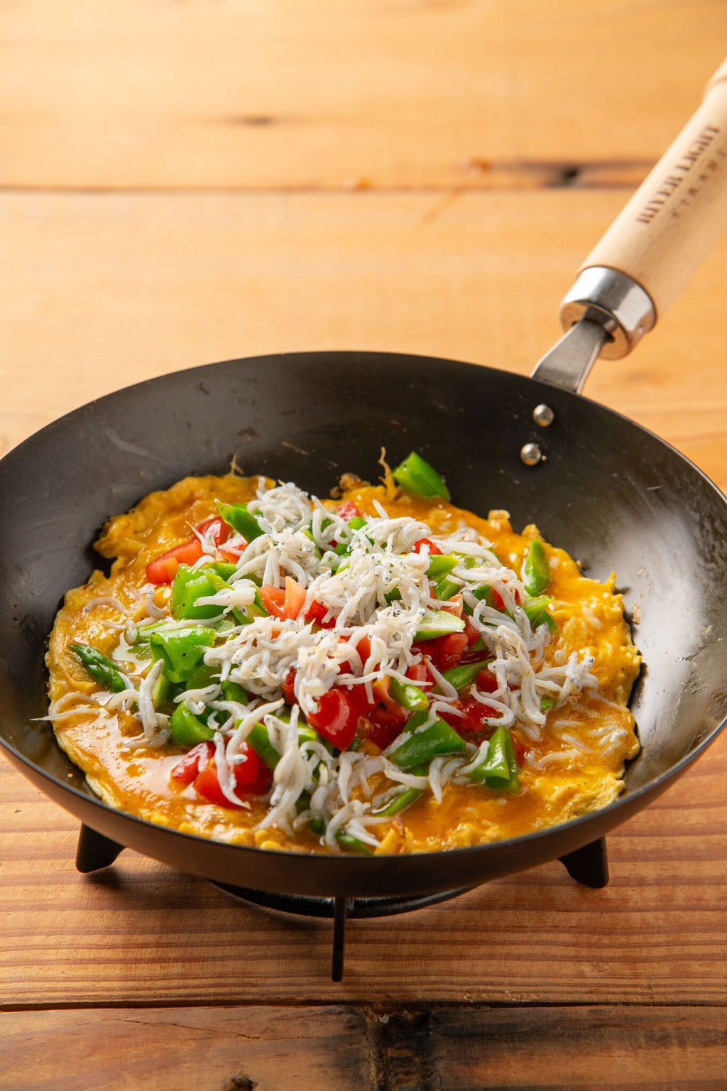 River Light Kiwame Premium iron frying pan in use