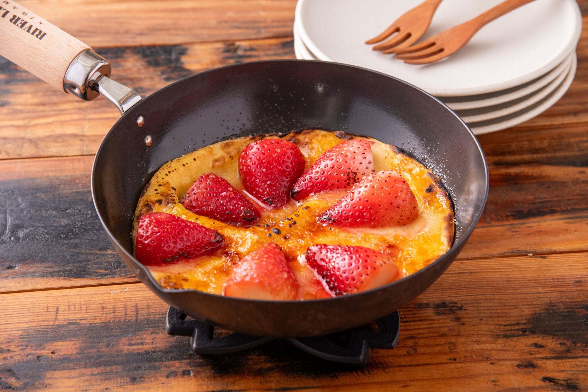 River Light Kiwame Premium nitrided iron Peking wok in use