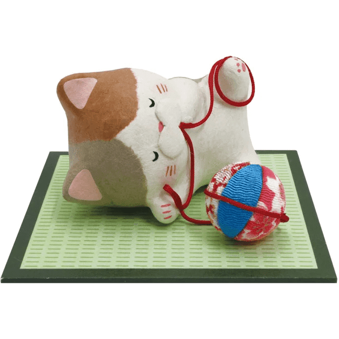 Ryukodo Chigiri Washi Sleeping Cat
