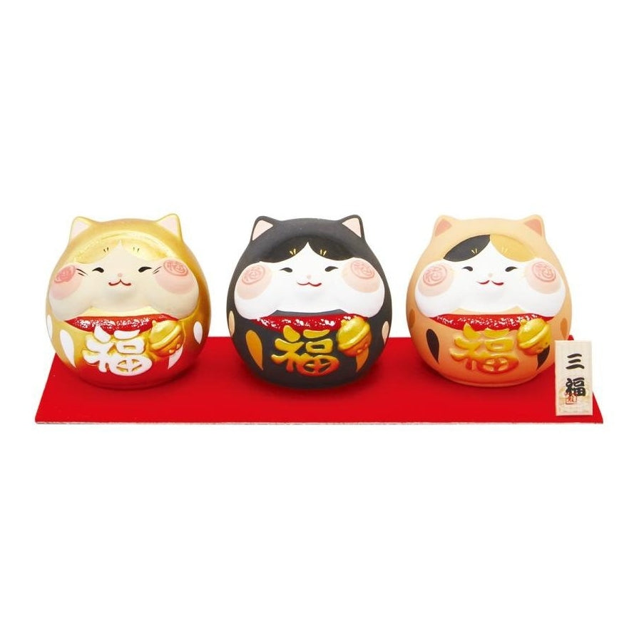 Ryukodo Chubby Cheeks Neko Cat in Daruma Suit