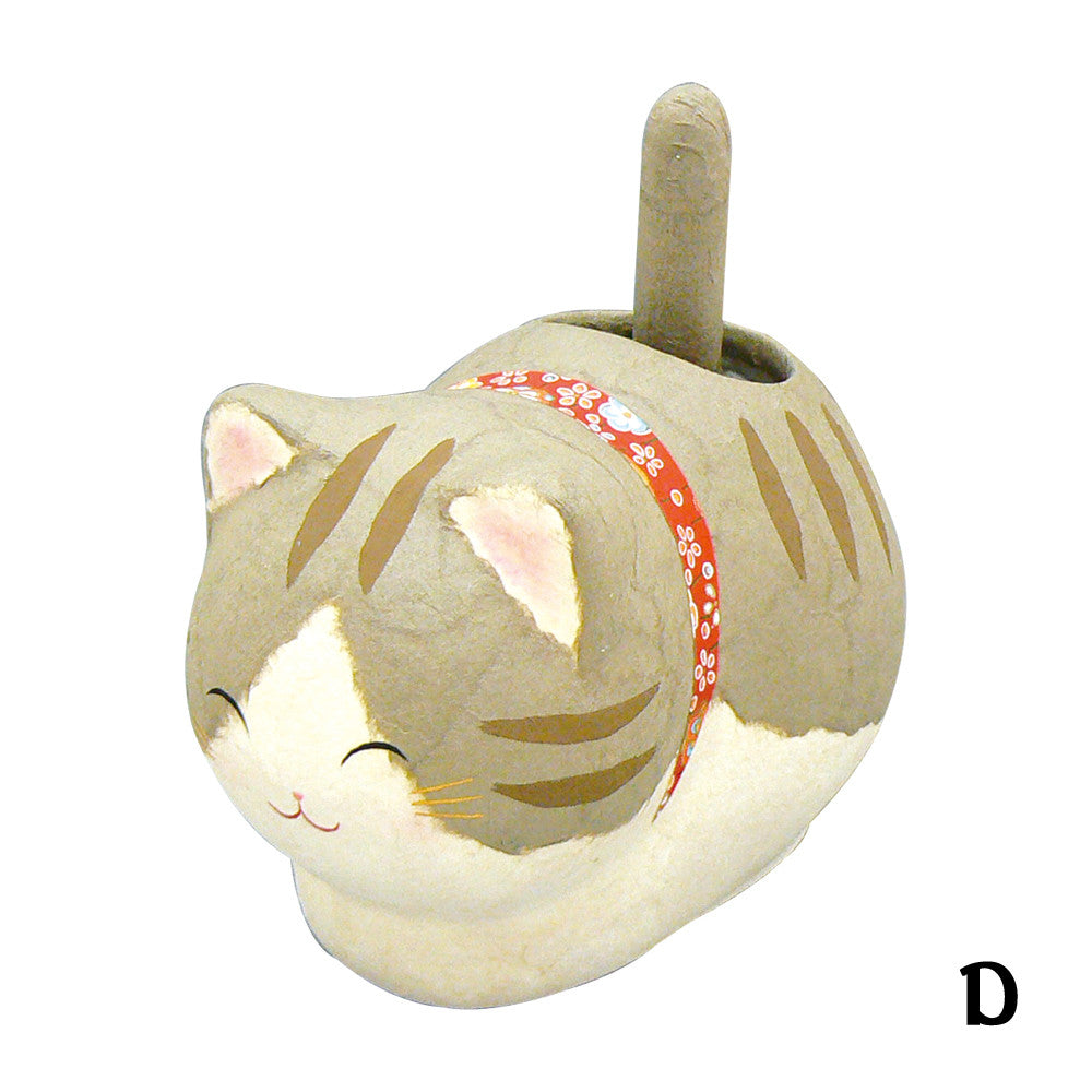 Ryukodo Solar-powered Chigiri Washi Sitting Cat