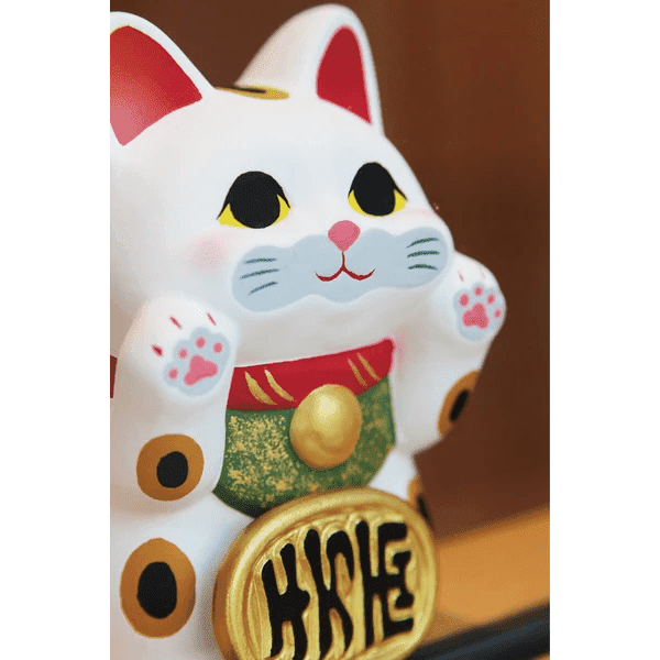 Ryukodo Squished Maneki Neko 11.5H