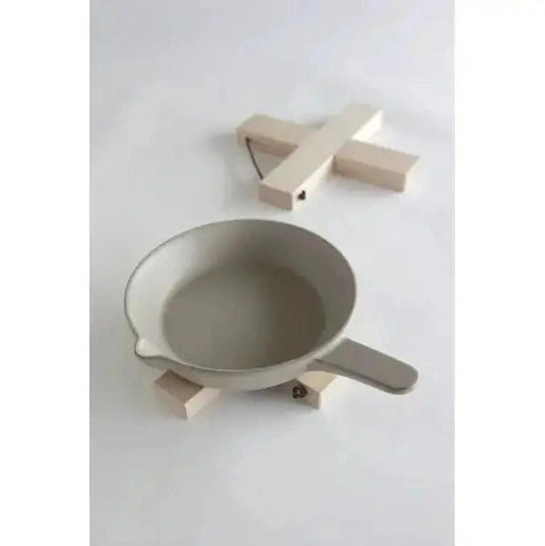 Saliu Wooden Cross Trivet