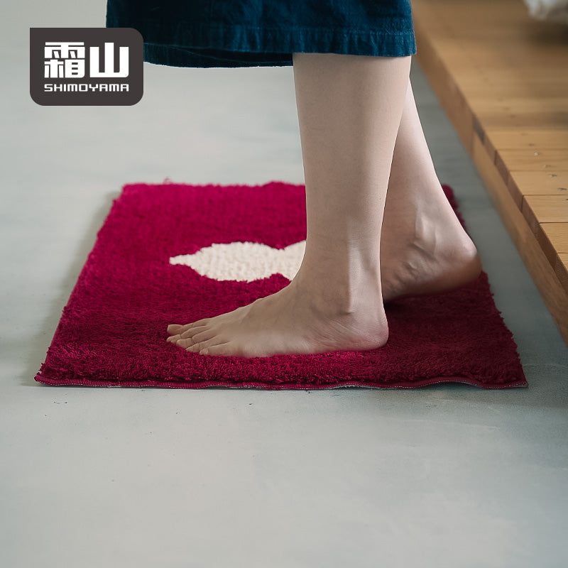 Shimoyama Gourd Red Floor Mat - 48x76cm