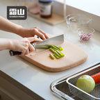 Shimoyama Hinoki Round Cutting Board - 38.7 x 25.5cm