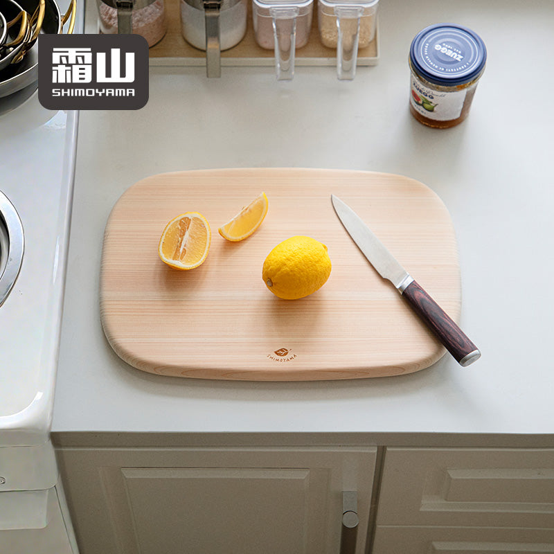 Shimoyama Hinoki Round Cutting Board - 38.7 x 25.5cm