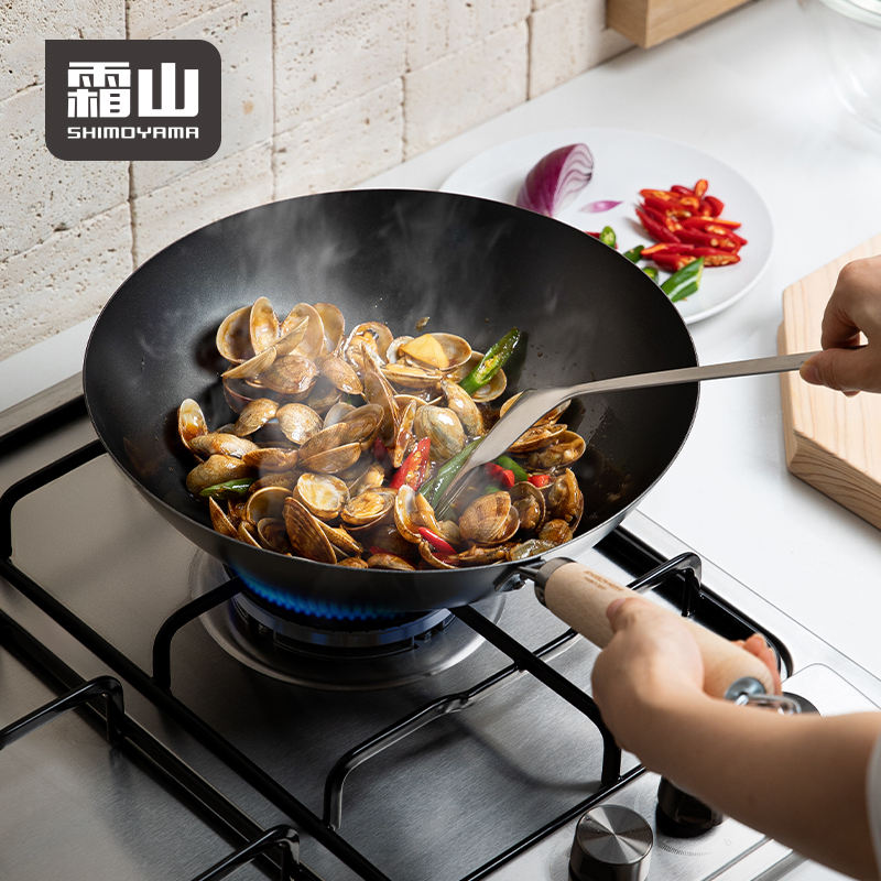 Shimoyama Iron Wok 30cm