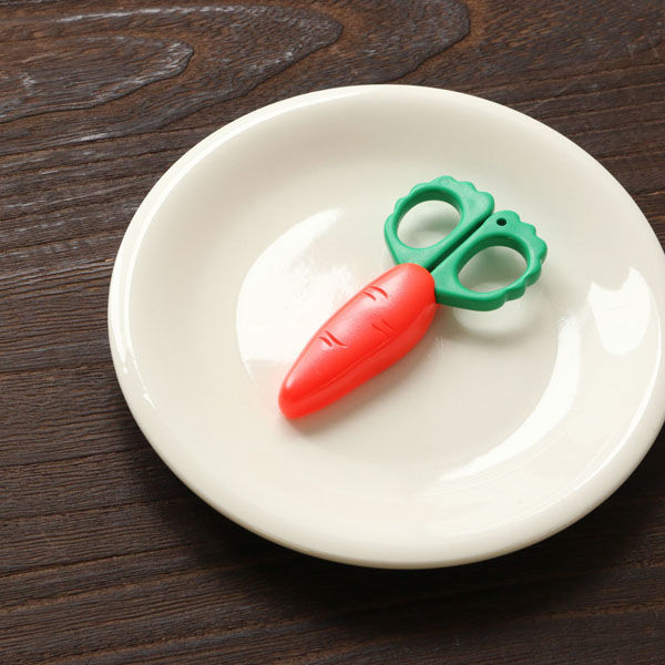 Shimoyama Veggie Mini Scissors with Magnet