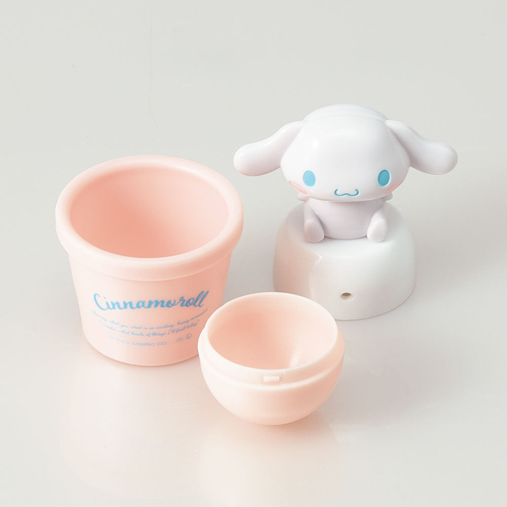 Skater Cinnamoroll Twist-and-Lock Seasoning Container