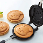Skater Winnie the Pooh Hot Cake Maker