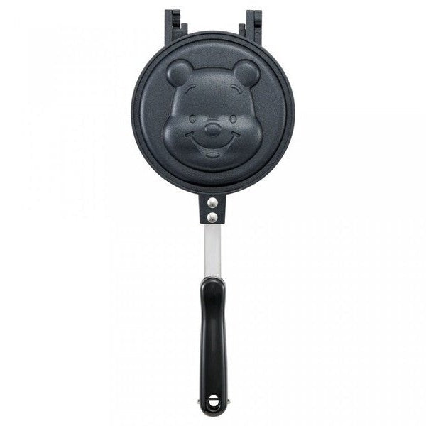 Skater Winnie the Pooh Hot Cake Maker