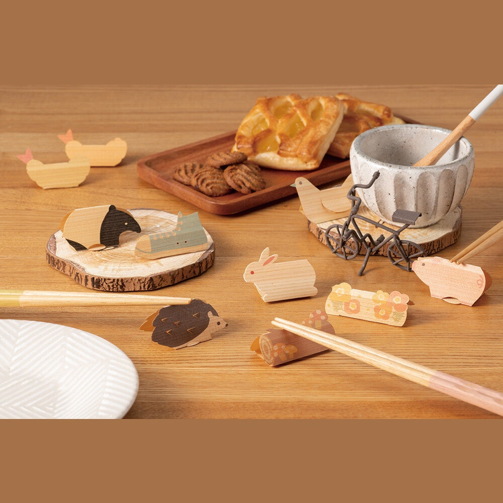 Sun Wood Paper Pig Chopstick Rest 2P 2P