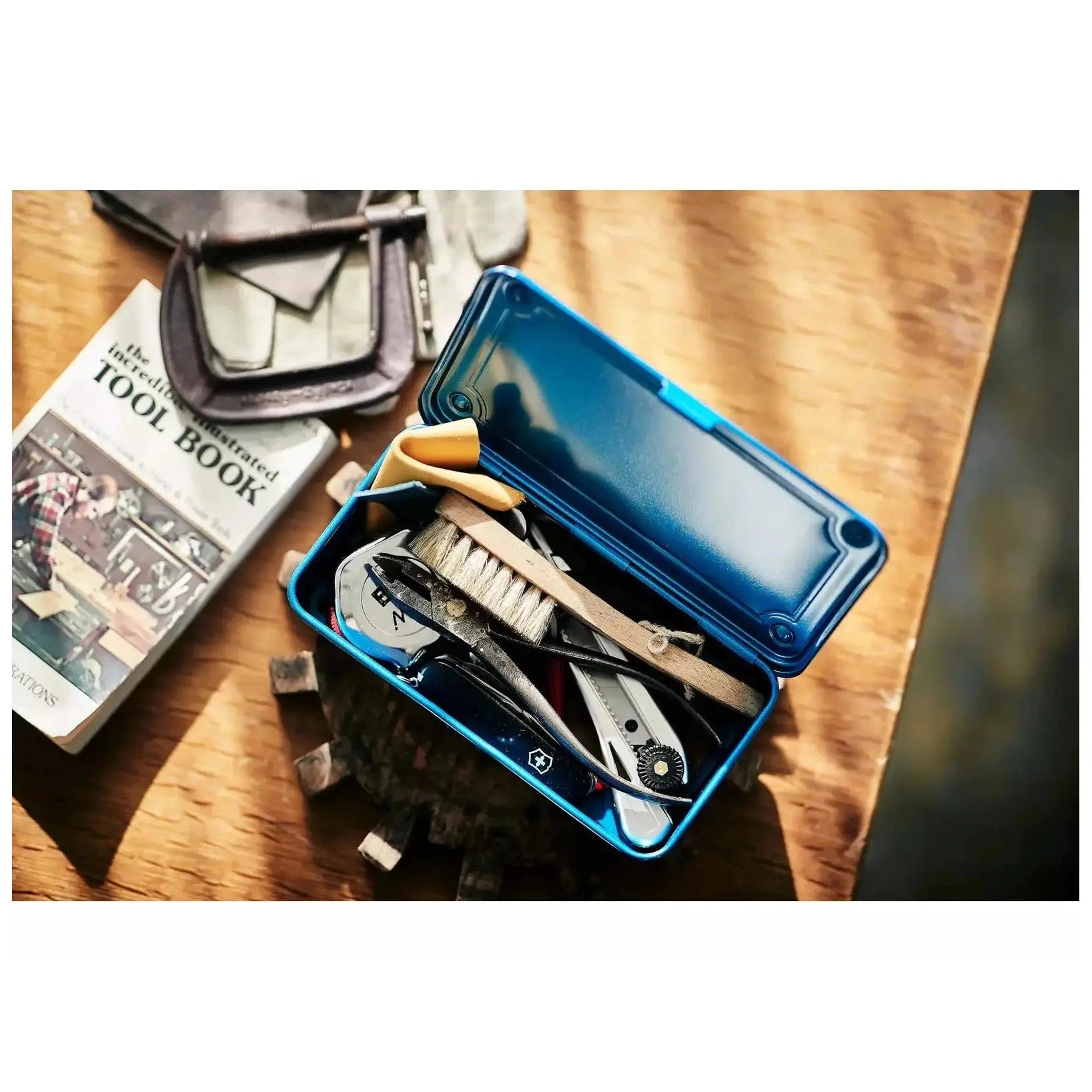 Toyo Steel Trunk Shape Tool Box T-190