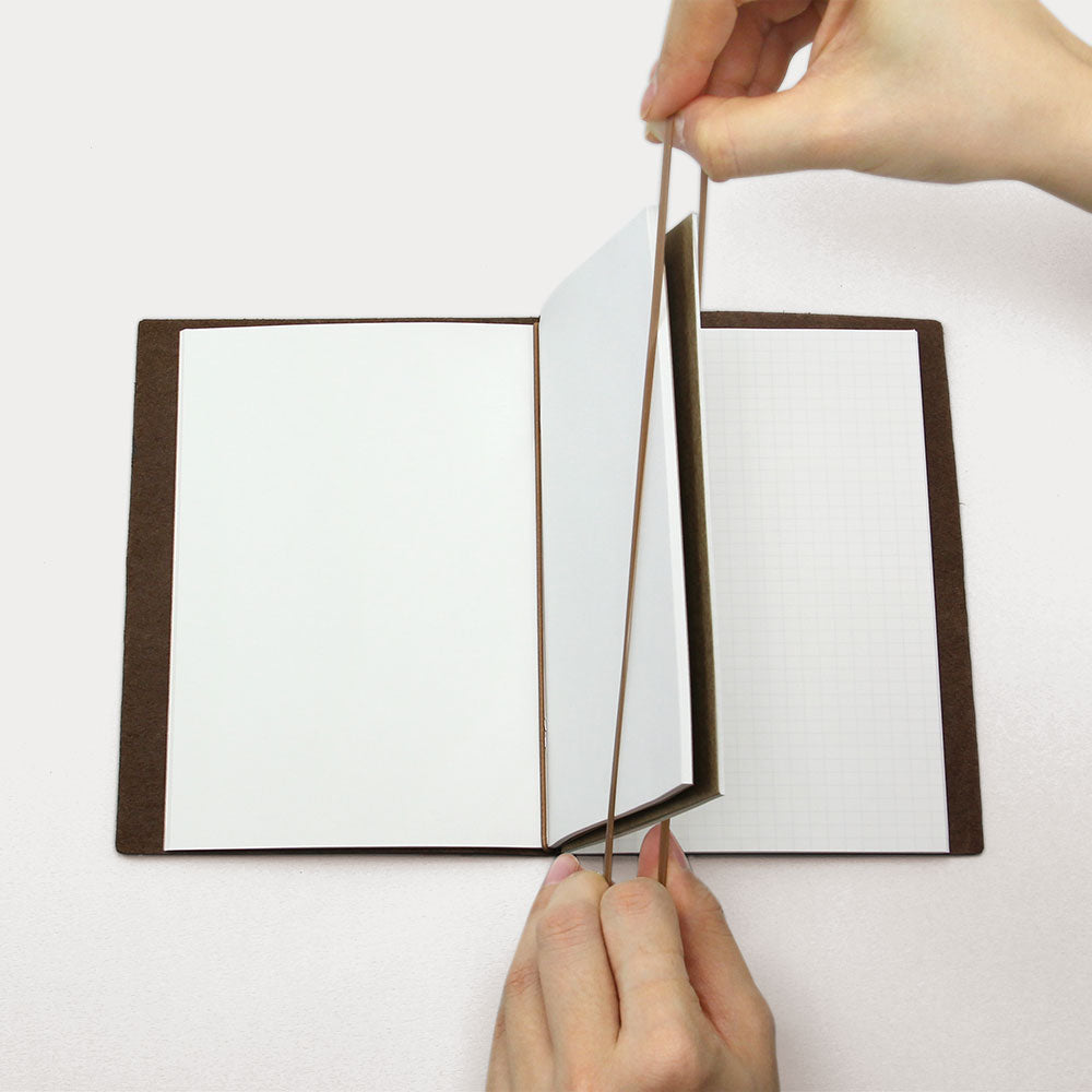 Traveler's Company Passport Notebook Refill 011 Connecting Rubber Band