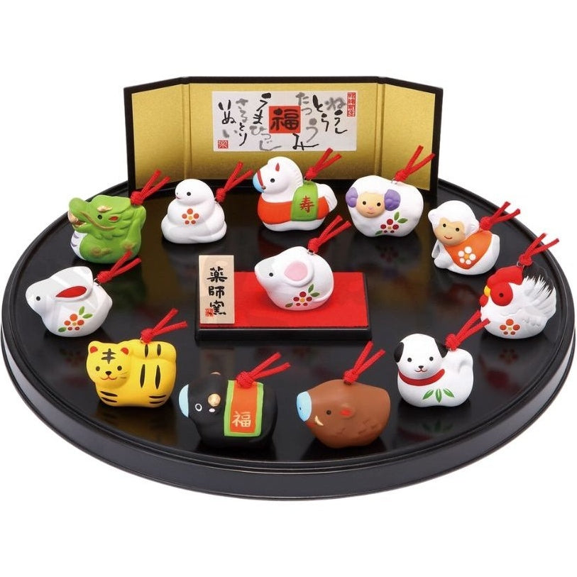 Yakushigama Twelve Zodiac Animal Circular Display Set