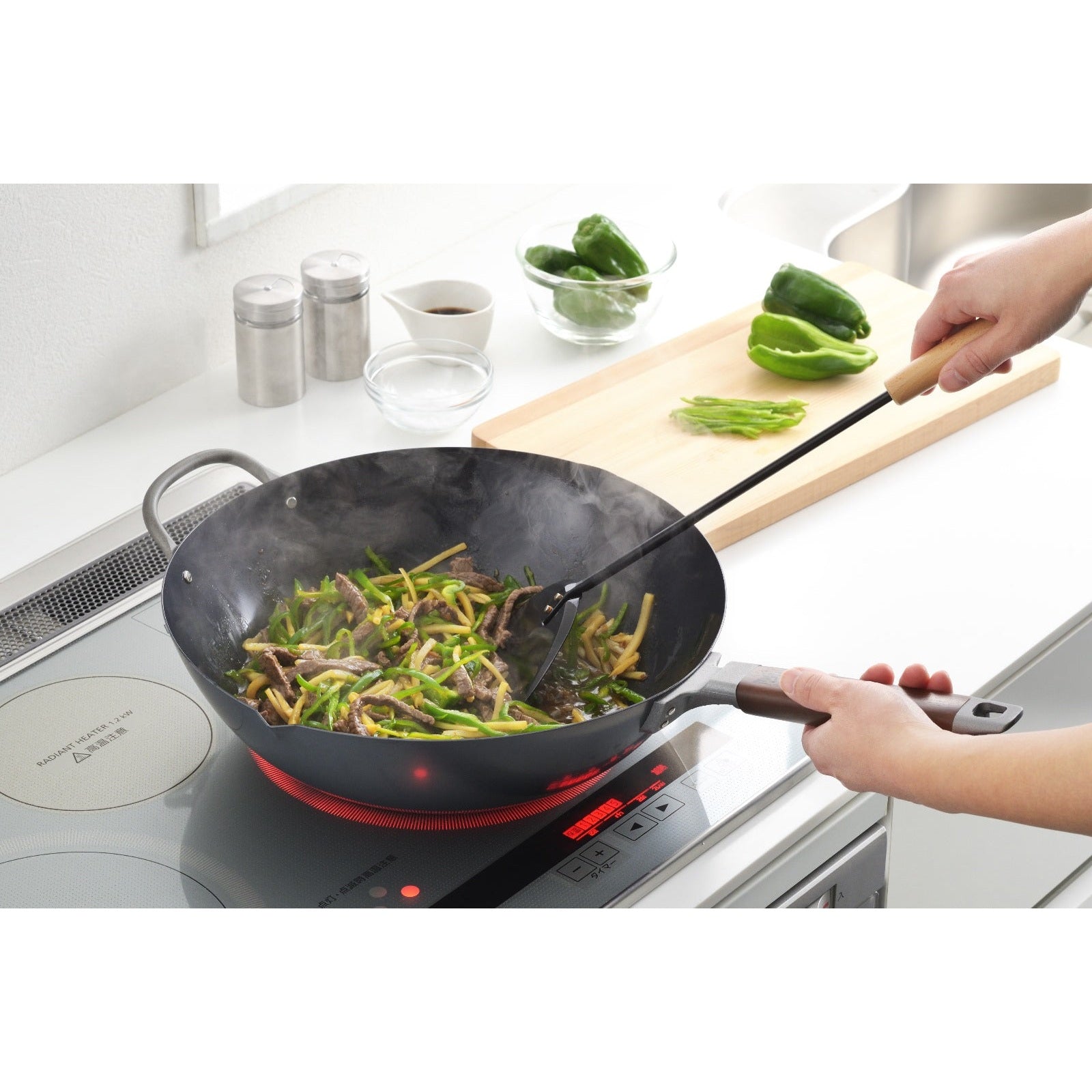 Yoshikawa Nitrided Iron Wok 36cm