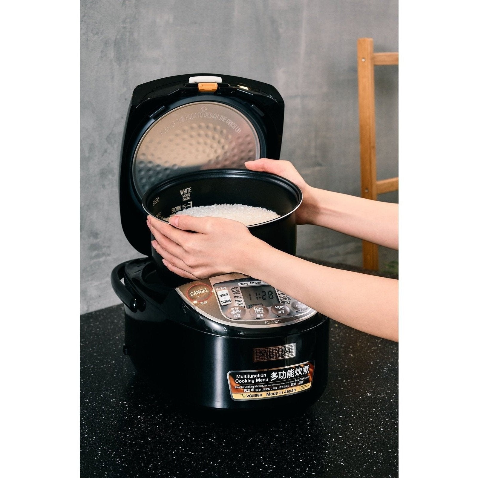 Zojirushi NLGAQ Rice Cooker AU Model MINIMARU