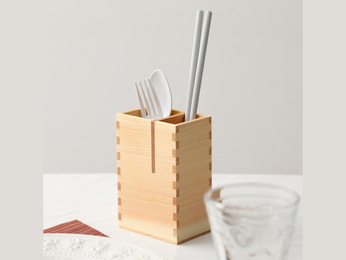 Asahineko Wooden Cutlery Stand