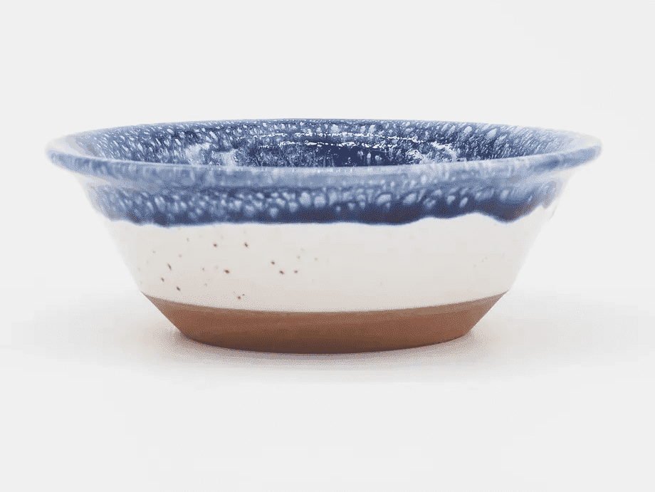CHIPS bowl. -PREMIUM white navy drop