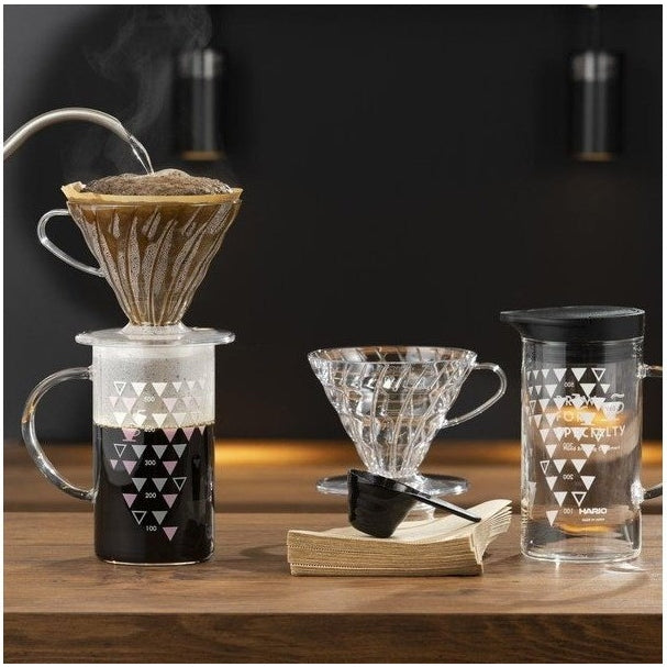 Hario V60 Dripper & Thermocolour Server Set