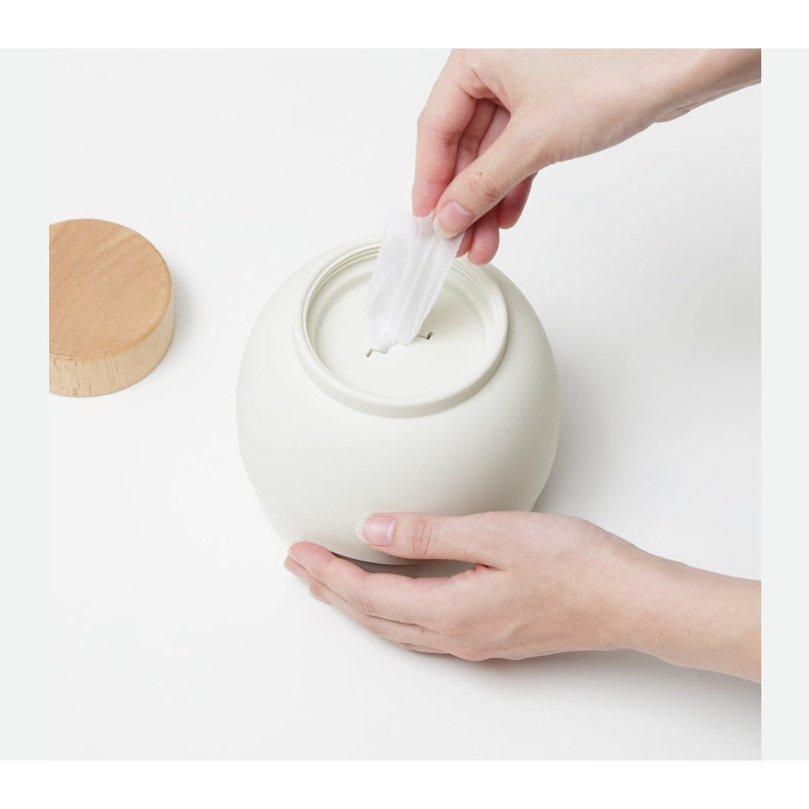 Ideaco Mochi Moco Wet Tissue Case