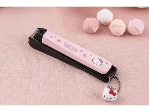 Kai Hello Kitty Sakura Fingernail Cutter S