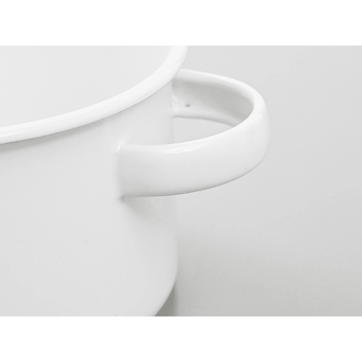 Kaico Enamel Two-Handle Pot