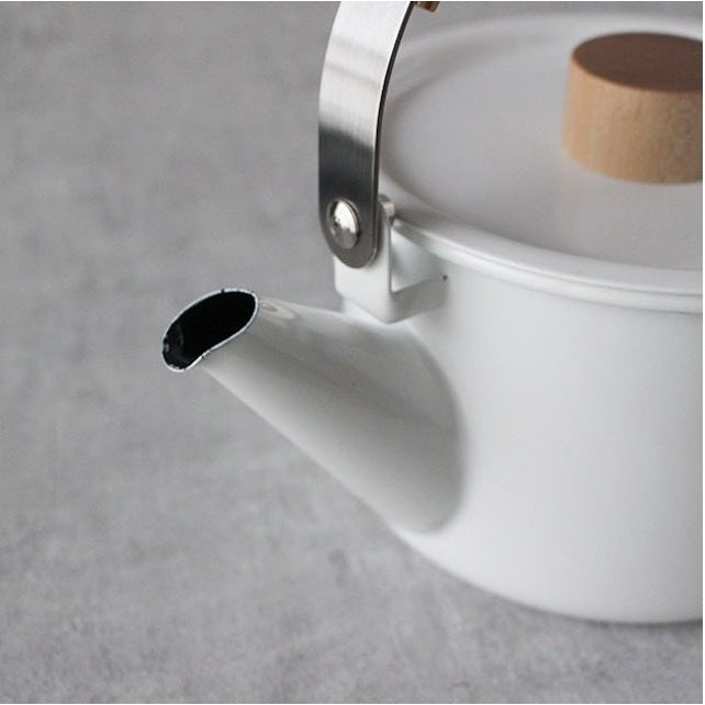 Kaico Enamel Kettle