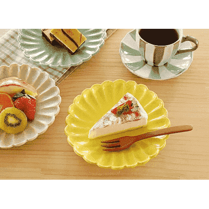 Kikugata Chrysanthenum Medium Plate 17D